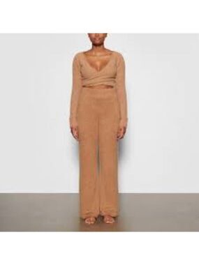 **NWT** SKIMS Cozy Knit Pants Camel S/M